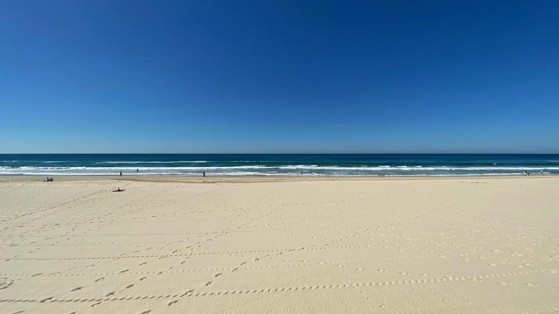 Rhapsody 1405 Daire Gold Coast